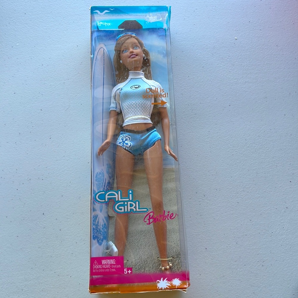 2004 BARBIE Cali Girl Barbie Doll